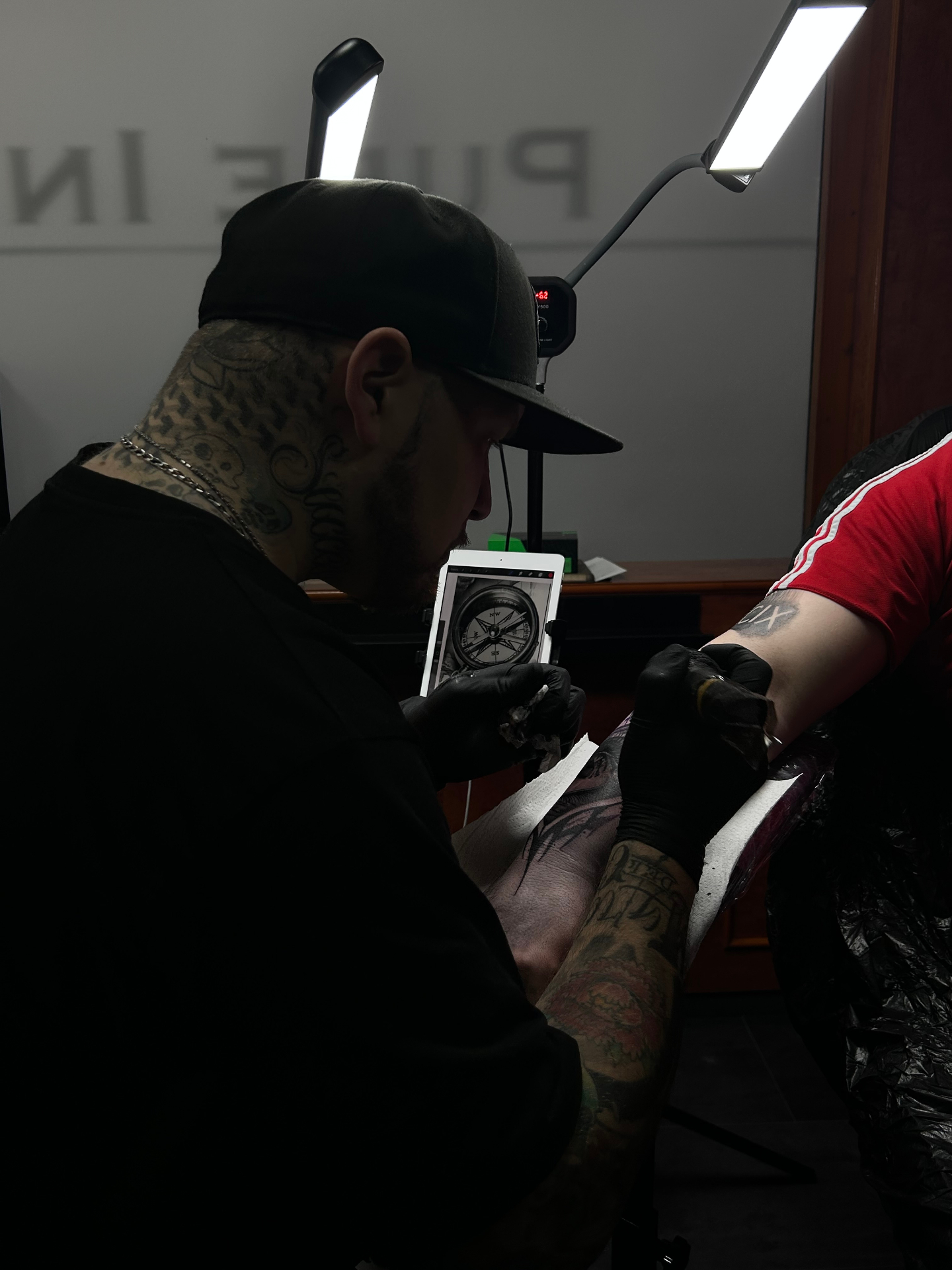 Gianfranco Medici, tatuador de realismo y surrealismo black & grey